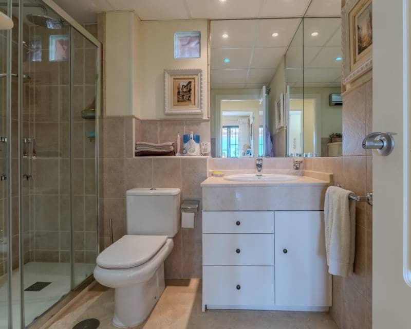 2 Zimmer Apartment zu verkaufen in Finestrat mit Pool Garage - 330.000 € (Ref: 9965828)