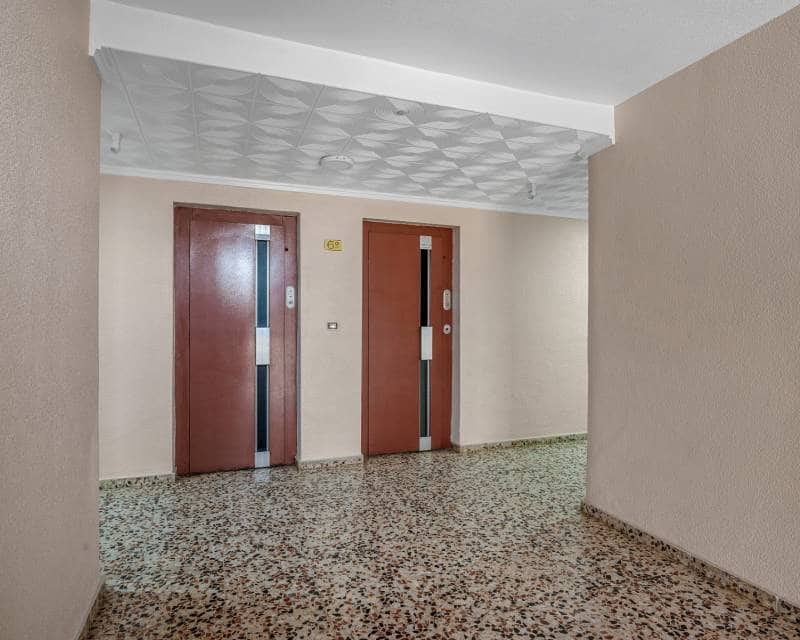 2 sypialnia Apartament na sprzedaż w Punta Prima z basenem garażem - 225 000 € (Ref: 9968869)