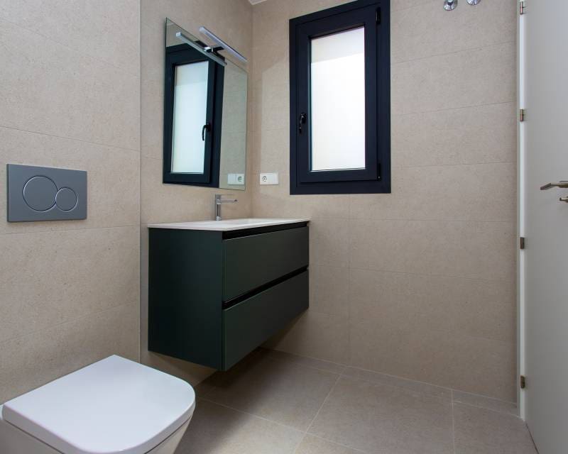 Pareado de 3 habitaciones en Monforte del Cid en venta con piscina - 365.000 € (Ref: 9970882)