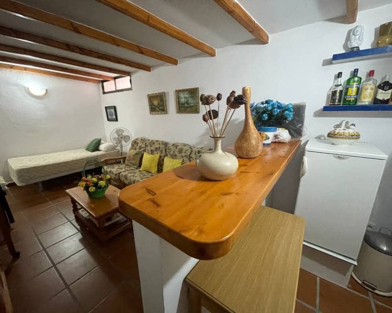 5 slaapkamer Rijtjeshuis te koop in Guardamar del Segura met zwembad garage - € 435.000 (Ref: 9970883)