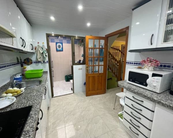 5 slaapkamer Rijtjeshuis te koop in Las Viñas, Guardamar del Segura met zwembad garage - € 435.000 (Ref: 9970883)