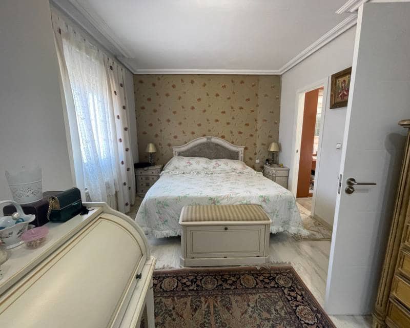 4 soveværelse Rækkehus til salg i El Moncayo med swimmingpool garage - € 410.000 (Ref: 9971618)