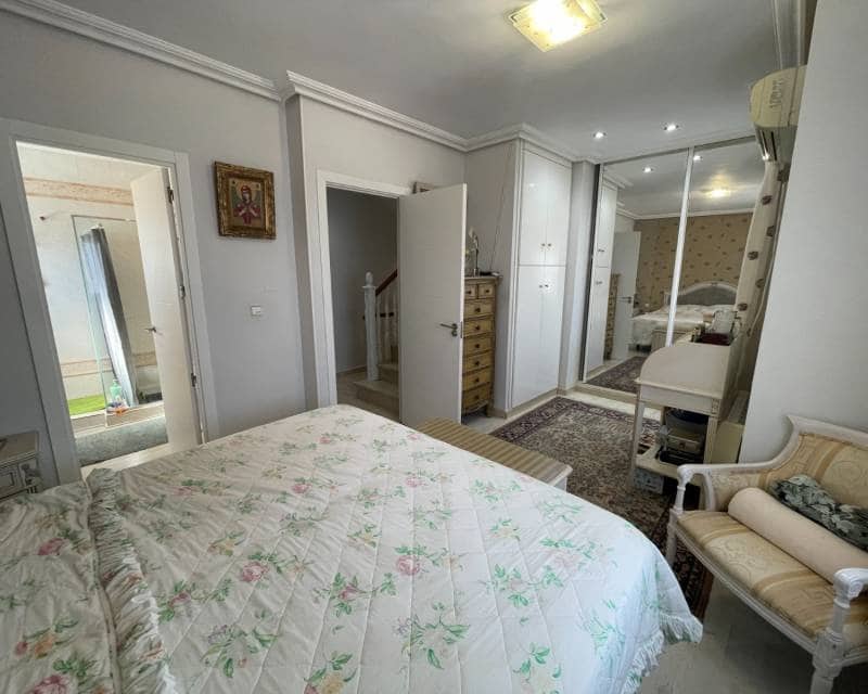 4 soveværelse Rækkehus til salg i El Moncayo med swimmingpool garage - € 410.000 (Ref: 9971618)