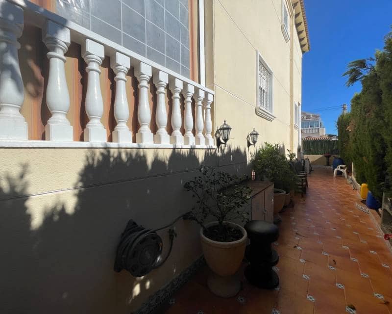 4 soveværelse Rækkehus til salg i El Moncayo med swimmingpool garage - € 410.000 (Ref: 9971618)