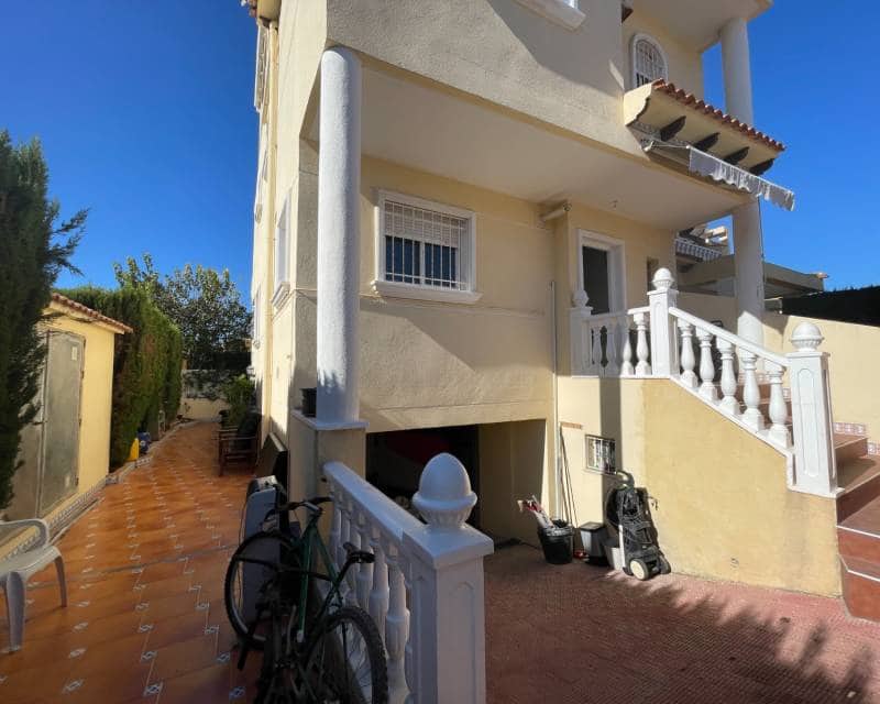 4 soveværelse Rækkehus til salg i El Moncayo med swimmingpool garage - € 410.000 (Ref: 9971618)