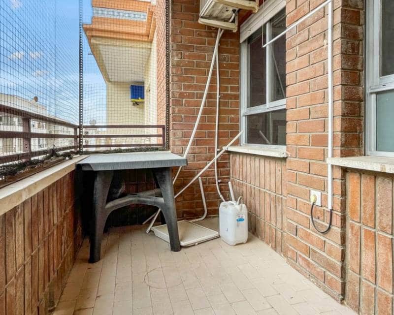 4 bedroom Apartment for sale in Guardamar del Segura with garage - € 195,000 (Ref: 9971622)