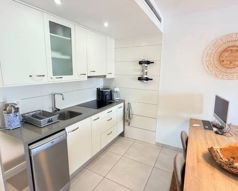 2 sypialnia Apartament na sprzedaż w Aguas Nuevas z basenem garażem - 235 000 € (Ref: 9973844)