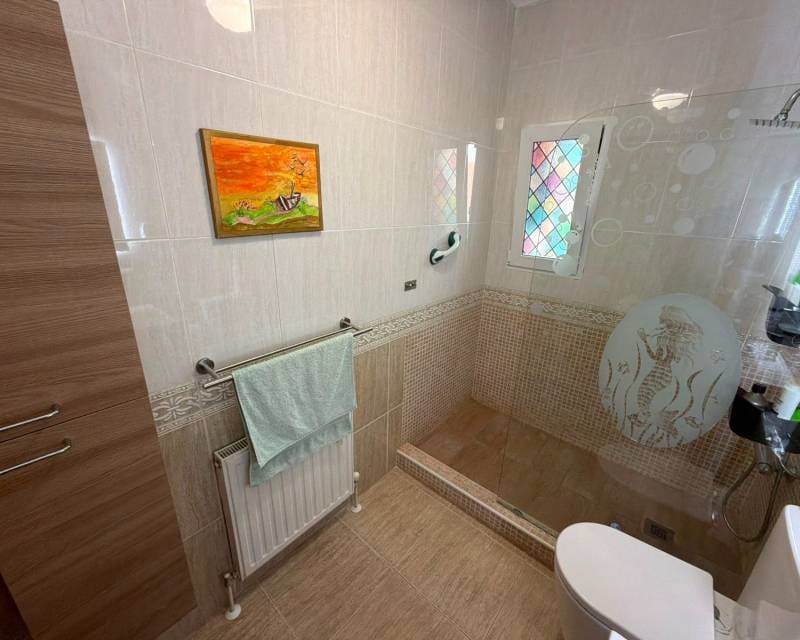 3 bedroom Villa for sale in Los Montesinos with pool garage - € 315,000 (Ref: 9976020)