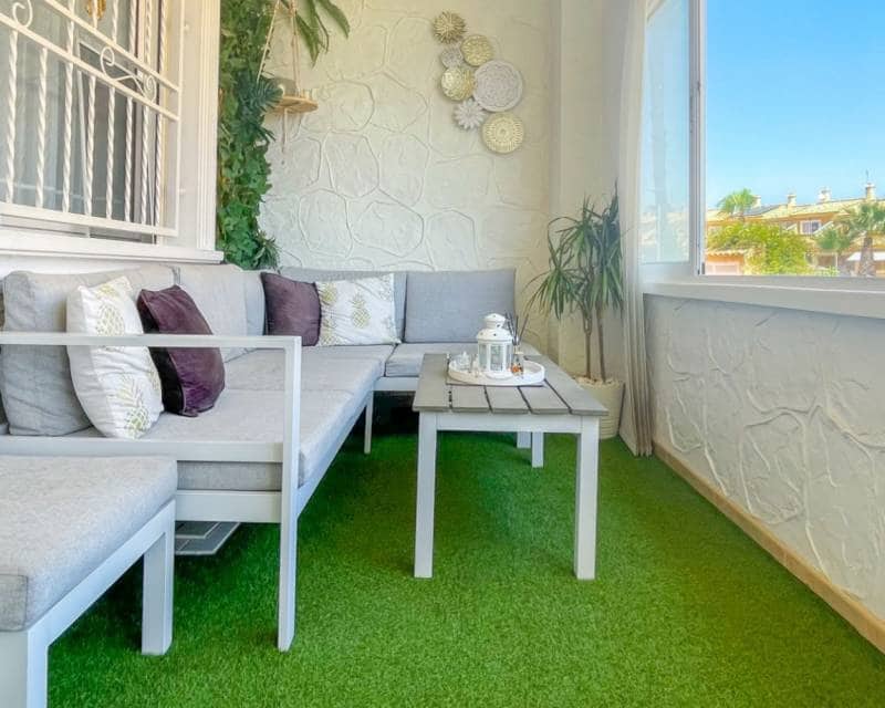 4 slaapkamer Rijtjeshuis te koop in Orihuela Costa met zwembad garage - € 339.000 (Ref: 9976021)