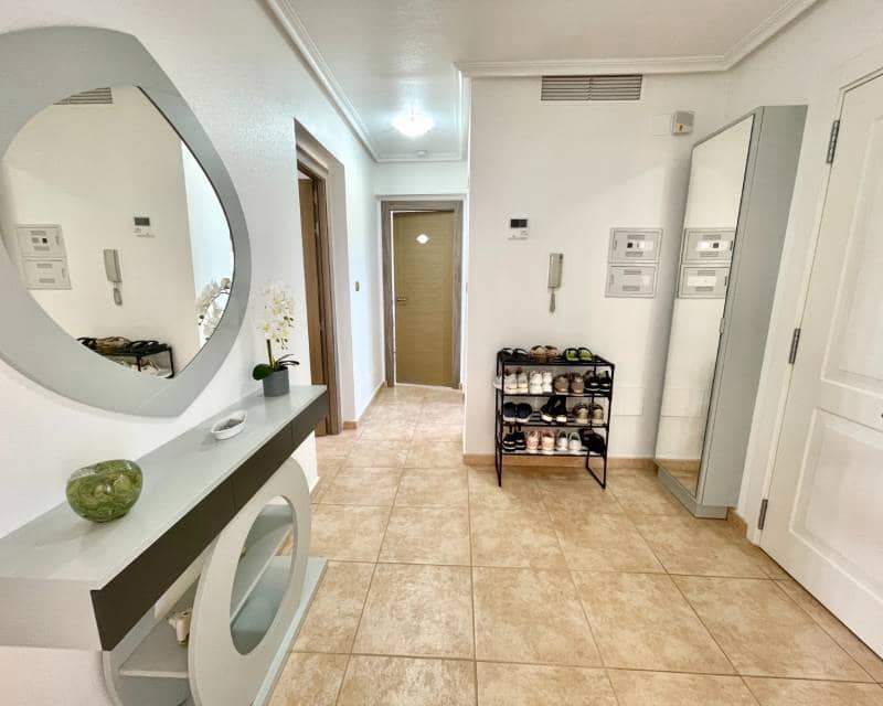 3 soveværelse Villa til salg i Catral med swimmingpool garage - € 390.000 (Ref: 9976022)