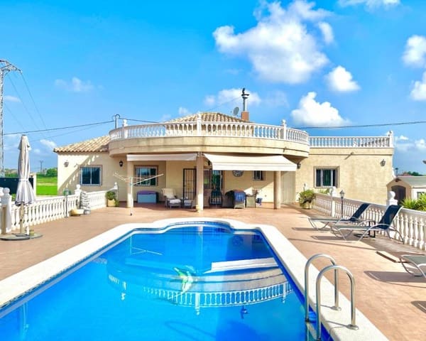 3 soveværelse Villa til salg i Catral med swimmingpool garage - € 390.000 (Ref: 9976022)