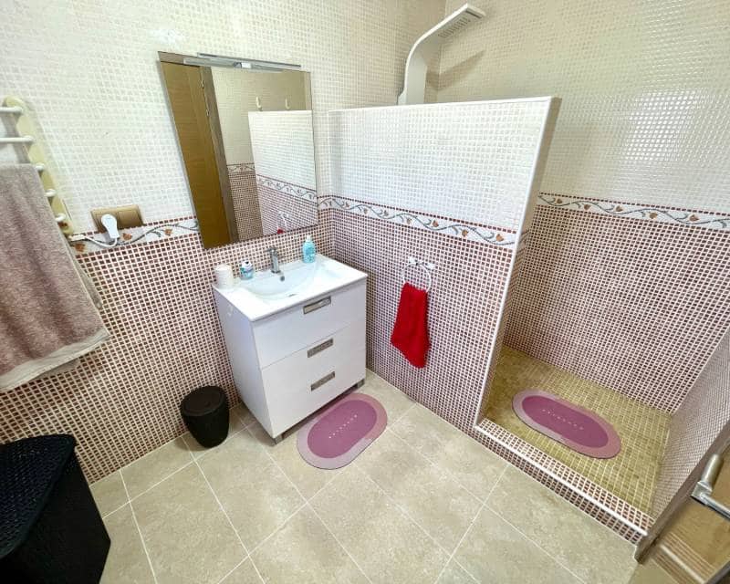 3 soveværelse Villa til salg i Catral med swimmingpool garage - € 390.000 (Ref: 9976022)