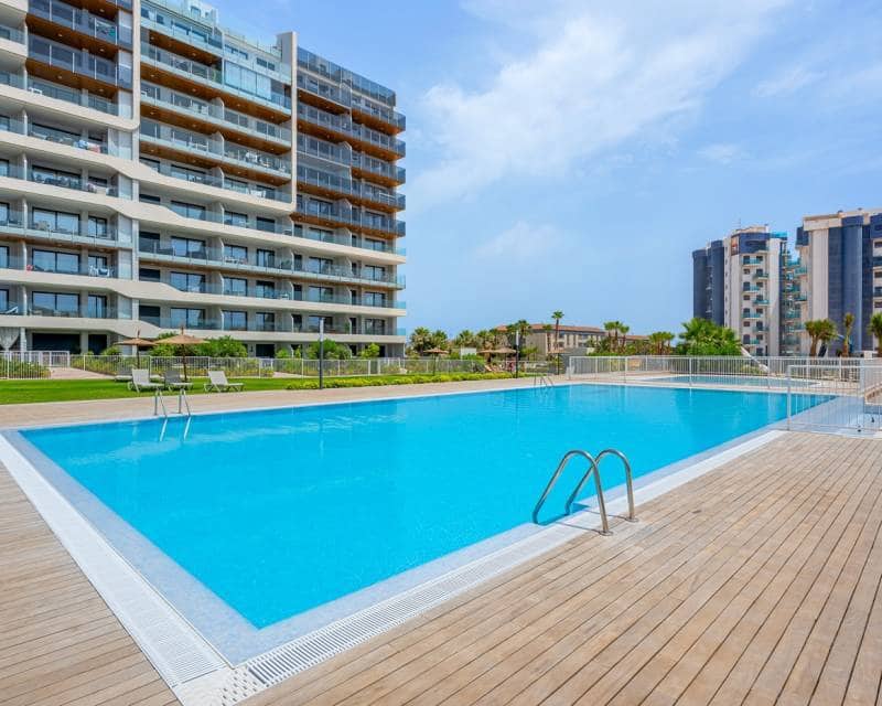 2 soveværelse Lejlighed til salg i Orihuela Costa med swimmingpool - € 379.000 (Ref: 9984285)