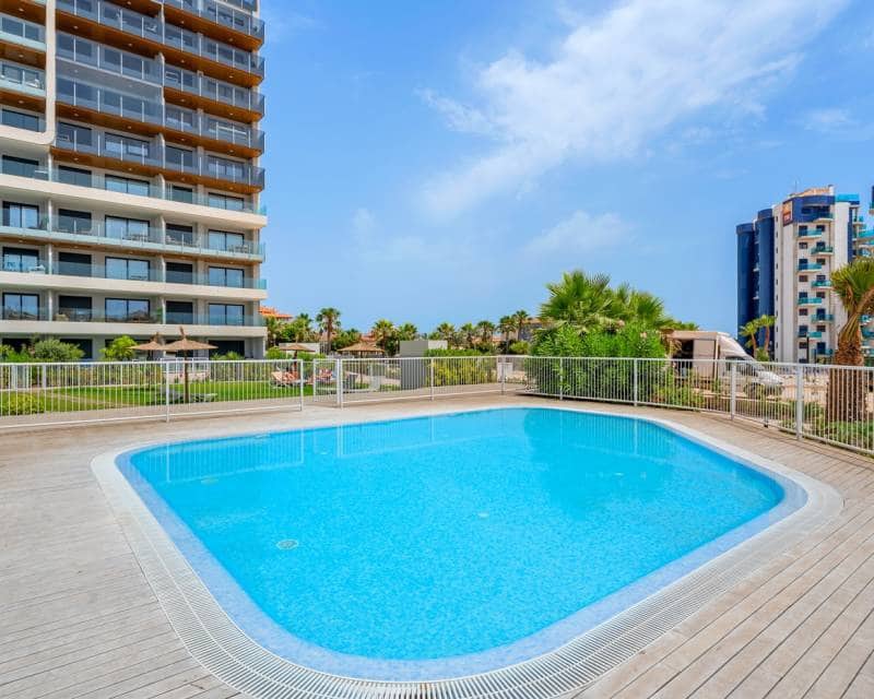 2 soveværelse Lejlighed til salg i Orihuela Costa med swimmingpool - € 379.000 (Ref: 9984285)