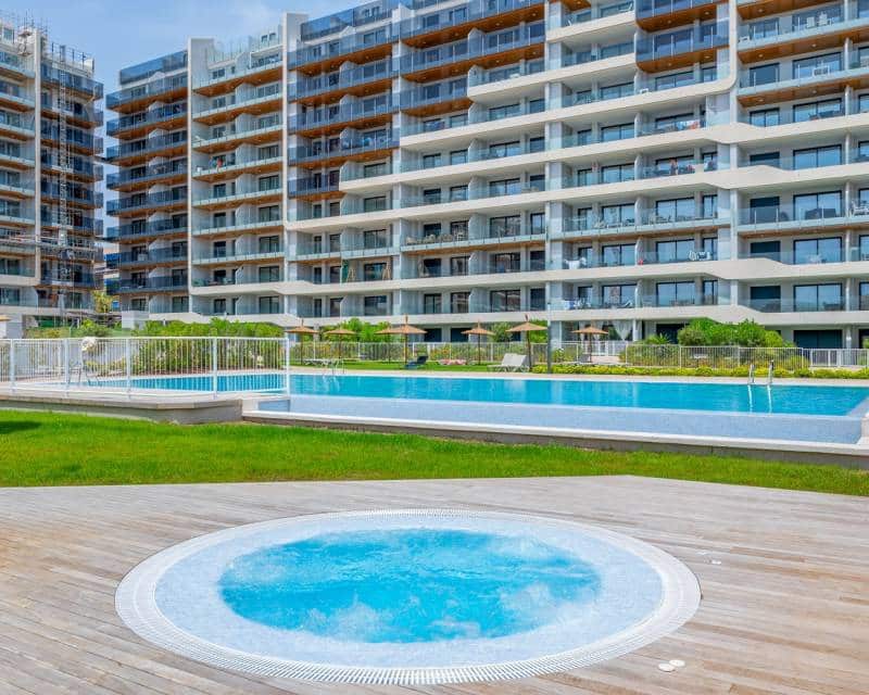 2 soveværelse Lejlighed til salg i Orihuela Costa med swimmingpool - € 379.000 (Ref: 9984285)