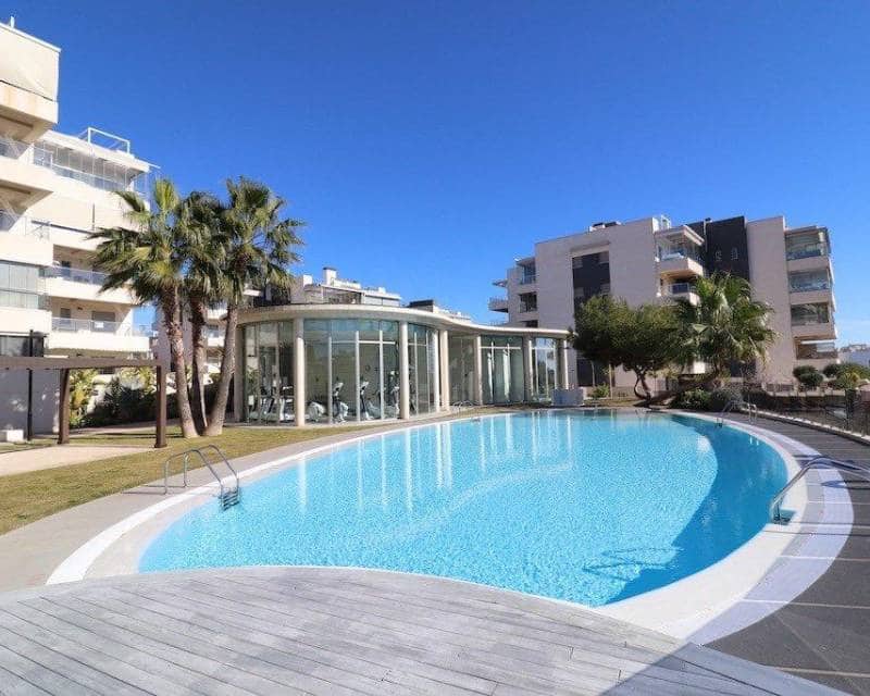 3 bedroom Apartment for sale in Villamartin with pool - € 335,000 (Ref: 9984288)