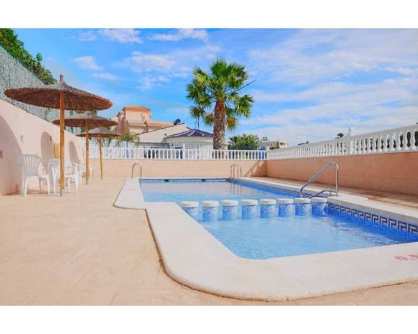3 soverom Kjedet enebolig til salgs i La Zenia, Orihuela med svømmebasseng - € 283 000 (Ref: 9984289)