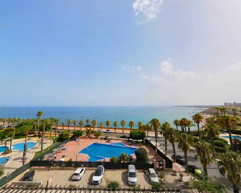 Apartamento de 2 habitaciones en Orihuela Costa en venta con piscina - 224.000 € (Ref: 9984291)