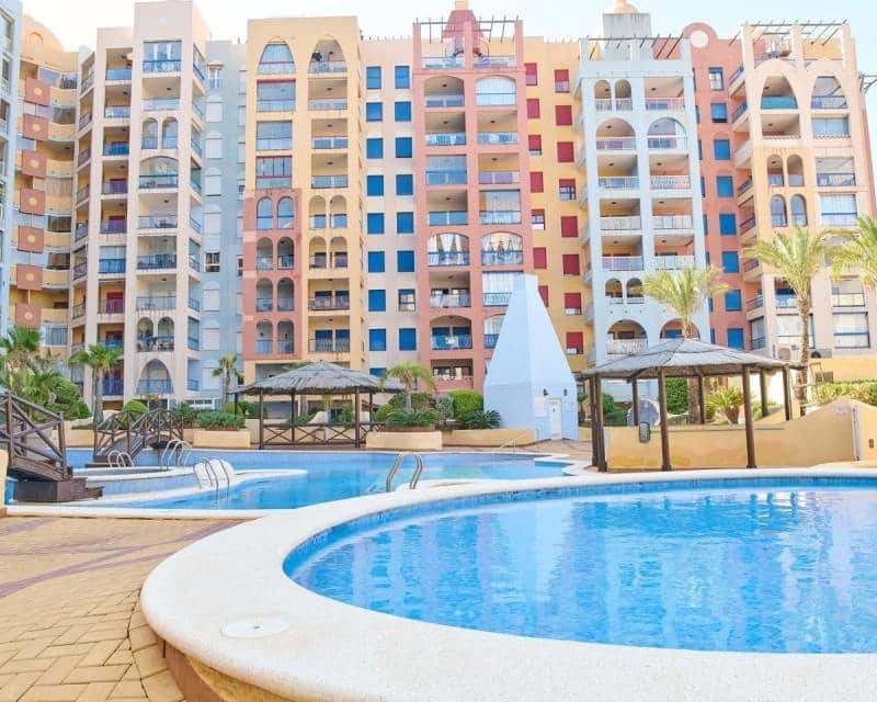 2 soverom Leilighet til salgs i Playa Honda med svømmebasseng garasje - € 244 900 (Ref: 9985915)