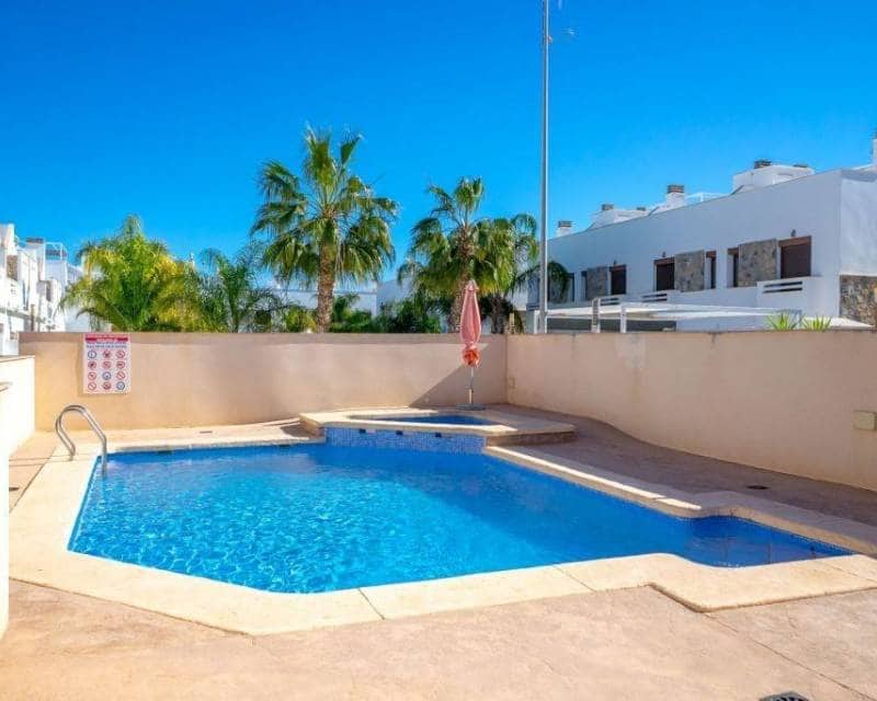 2 chambre Penthouse à vendre à Torre de la Horadada avec piscine - 259 000 € (Ref: 9986148)