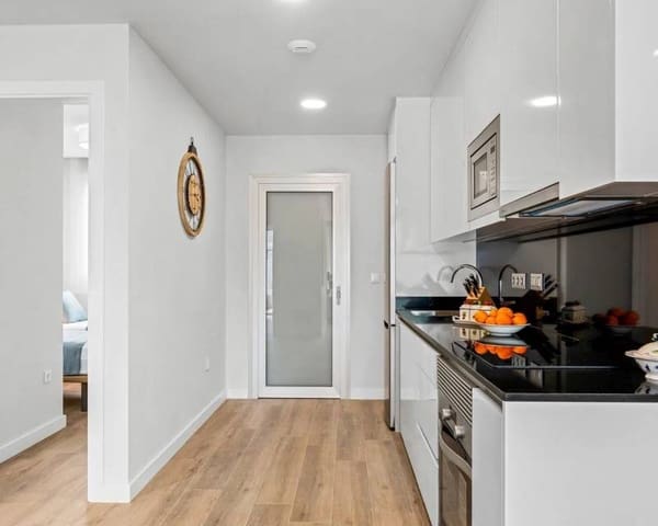 2 soverom Leilighet til salgs i Villamartin, Orihuela med svømmebasseng - € 279 900 (Ref: 9987184)