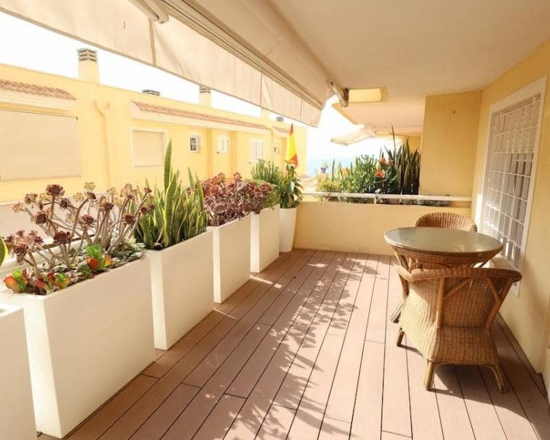 3 bedroom Apartment for sale in Campoamor with pool - € 305,000 (Ref: 9987185)