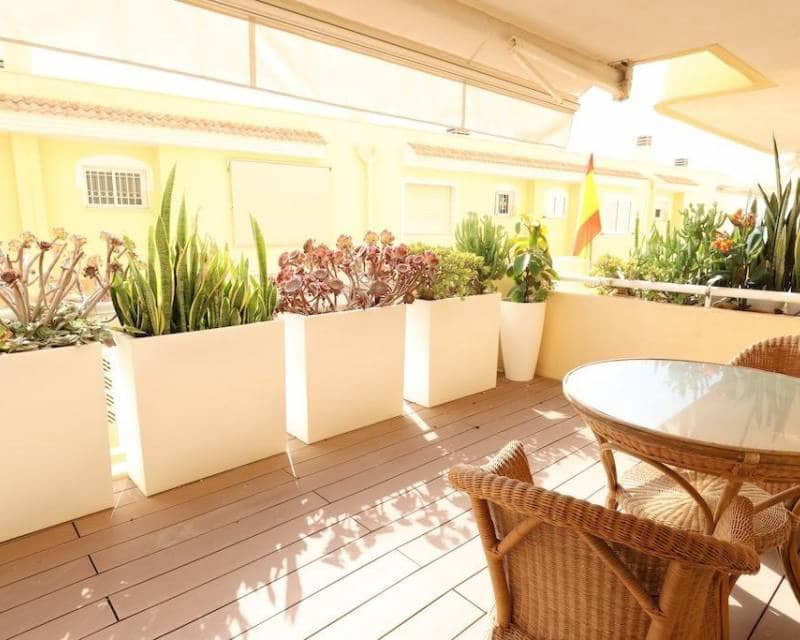 3 bedroom Apartment for sale in Campoamor with pool - € 305,000 (Ref: 9987185)