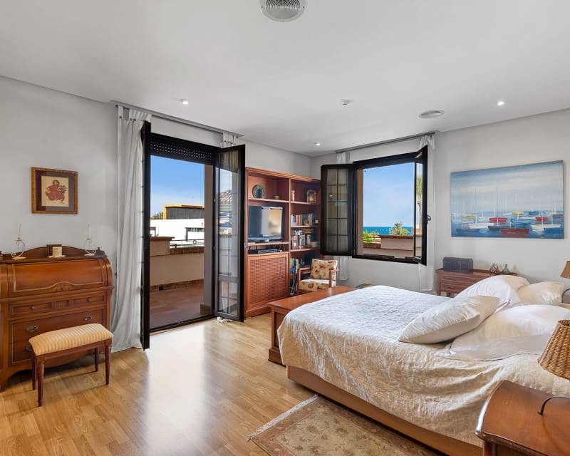 6 soveværelse Villa til salg i La Veleta - € 2.490.000 (Ref: 9989297)