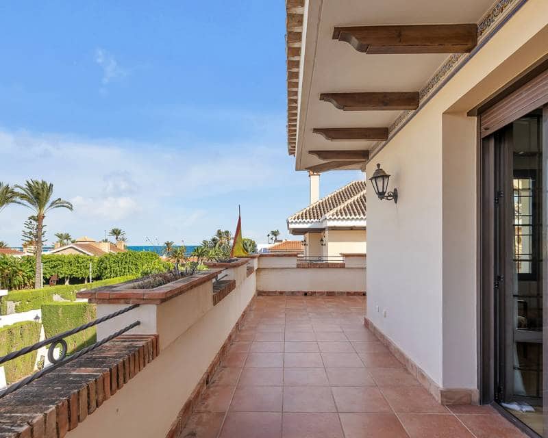 6 soveværelse Villa til salg i La Veleta - € 2.490.000 (Ref: 9989297)