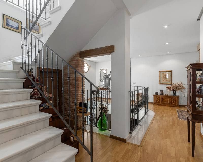 6 soveværelse Villa til salg i La Veleta - € 2.490.000 (Ref: 9989297)