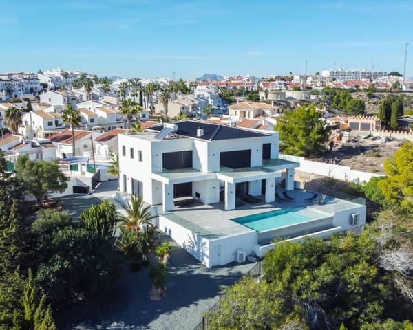 6 soveværelse Villa til salg i Ciudad Quesada, Rojales - € 2.300.000 (Ref: 9989299)