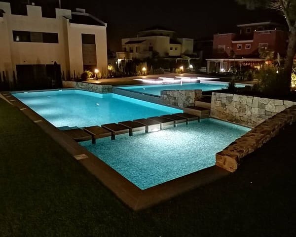 3 soverom Hus til salgs i Los Balcones - Los Altos, Torrevieja med svømmebasseng - € 340 000 (Ref: 9989503)