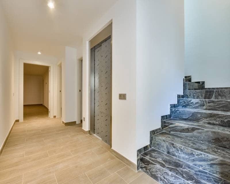 7 sovrum Villa till salu i Finestrat - 1 900 000 € (Ref: 9989510)