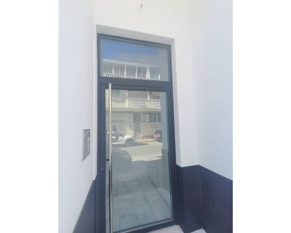1 soveværelse Lejlighed til salg i Avenida Habaneras - Curva de Palangre, Torrevieja med swimmingpool - € 219.000 (Ref: 9989516)