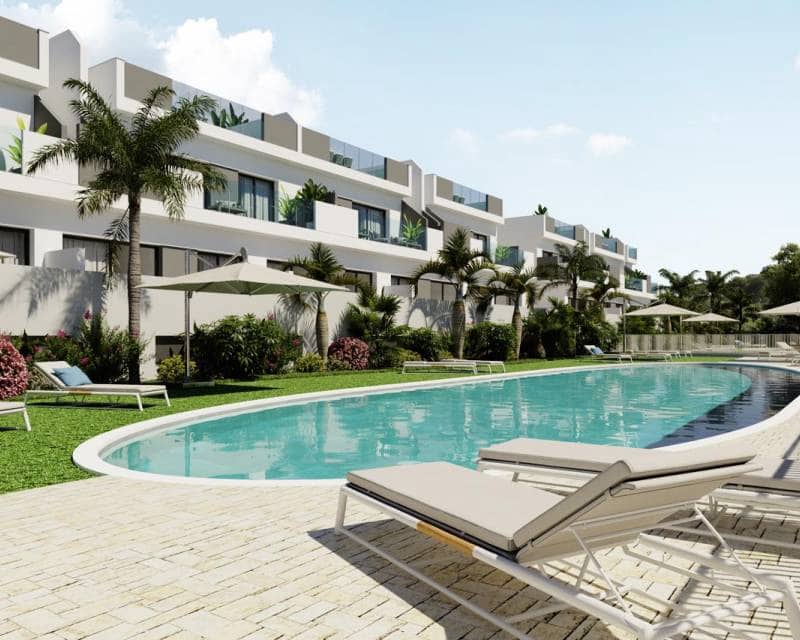 2 camera da letto Attico in vendita in Torrevieja con piscina - 330.000 € (Rif: 9989518)