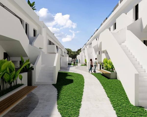 2 slaapkamer Penthouse te koop in Los Balcones - Los Altos, Torrevieja met zwembad - € 330.000 (Ref: 9989518)