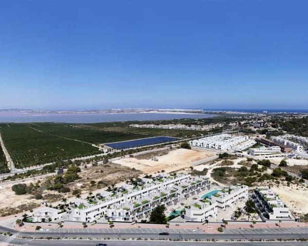 2 slaapkamer Penthouse te koop in Los Balcones - Los Altos, Torrevieja met zwembad - € 330.000 (Ref: 9989518)