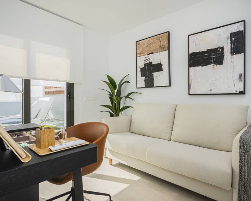 3 soveværelse Semi-Rækkehus til salg i Torrevieja med swimmingpool - € 539.000 (Ref: 9989572)