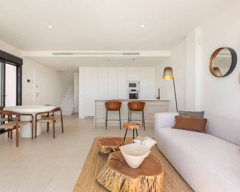 Chalet de 3 habitaciones en Los Alcázares en venta - 429.000 € (Ref: 9989575)
