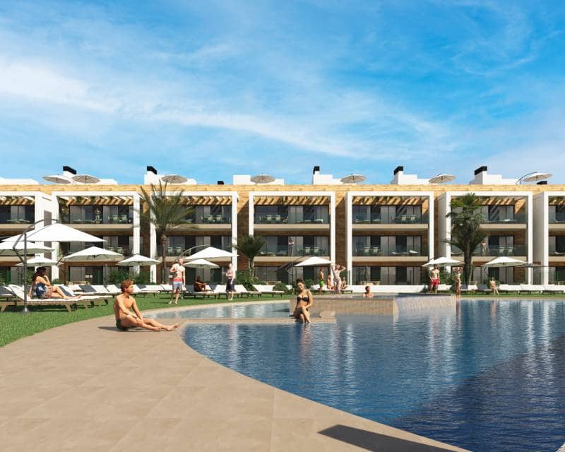 3 soveværelse Lejlighed til salg i Los Alcazares med swimmingpool - € 334.000 (Ref: 9989605)