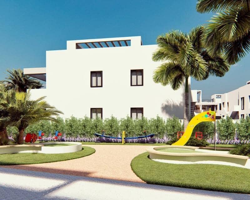 2 soverom Hus til salgs i Torrevieja med svømmebasseng - € 309 900 (Ref: 9989608)