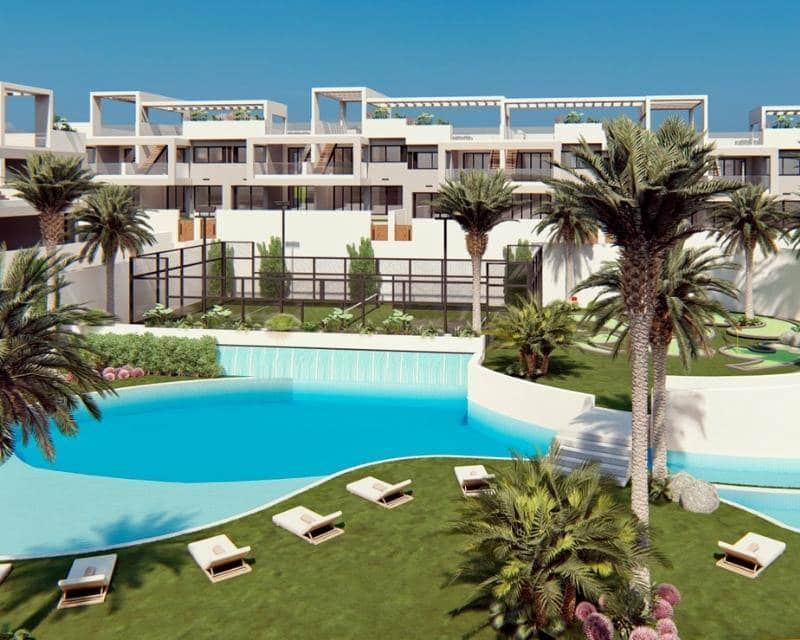 2 soverom Hus til salgs i Torrevieja med svømmebasseng - € 309 900 (Ref: 9989608)