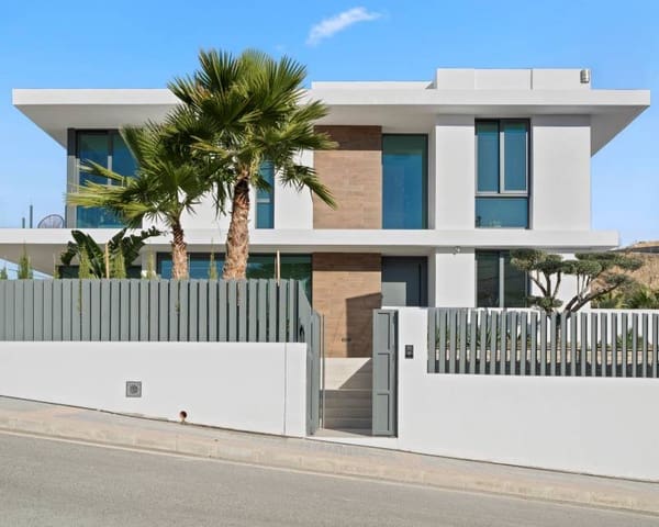 3 soveværelse Villa til salg i Sierra Helada, Benidorm - € 1.160.000 (Ref: 9989615)