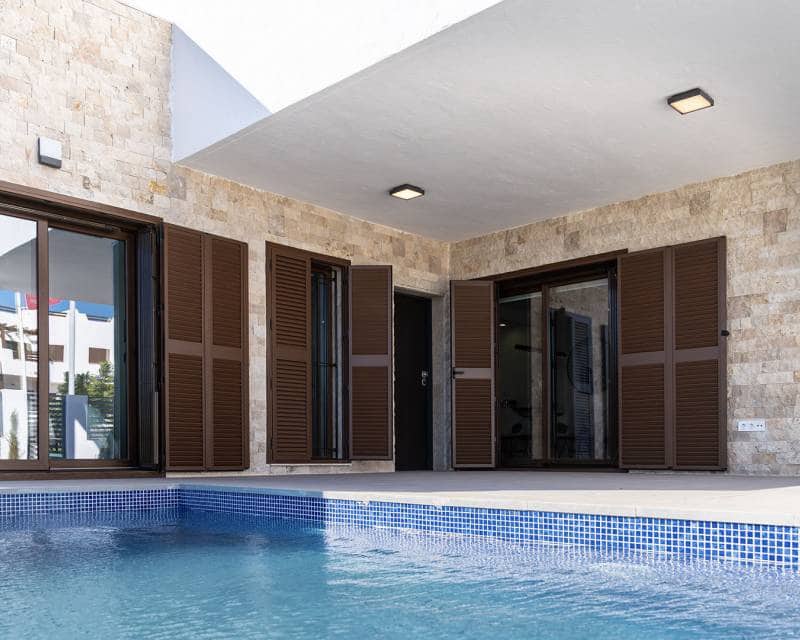 2 makuuhuone Paritalo myytävänä paikassa San Juan de los Terreros - 383 000 € (Ref: 9989632)
