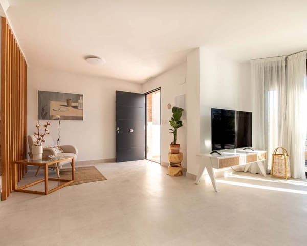 3 bedroom Semi-detached Villa for sale in Cox with pool - € 255,000 (Ref: 9989634)