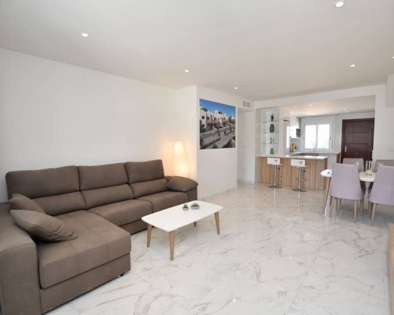 2 chambre Maison de Ville à vendre à San Miguel de Salinas avec piscine - 251 900 € (Ref: 9989673)