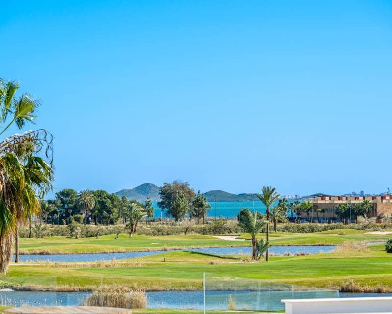2 sovrum Lägenhet till salu i Los Alcazares med pool - 279 000 € (Ref: 9989674)