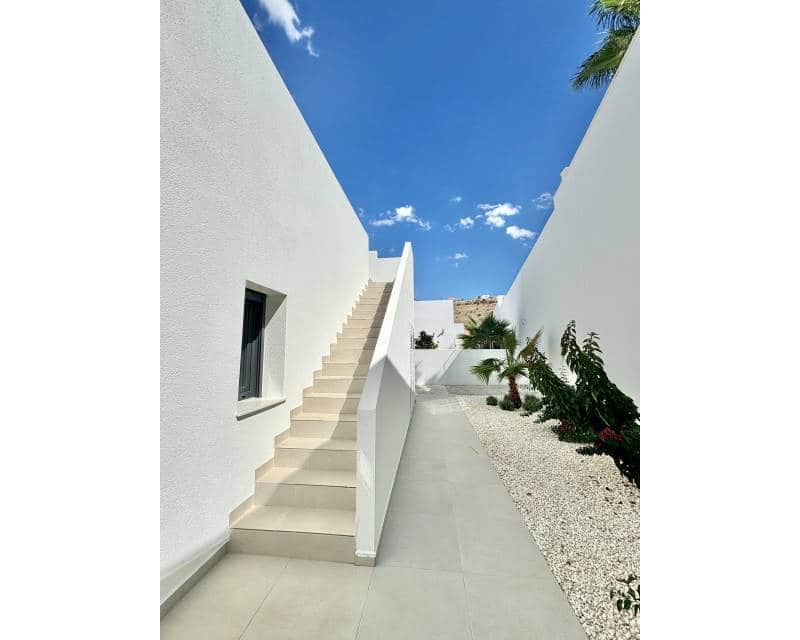 3 soveværelse Villa til salg i Benijofar - € 589.000 (Ref: 9989686)