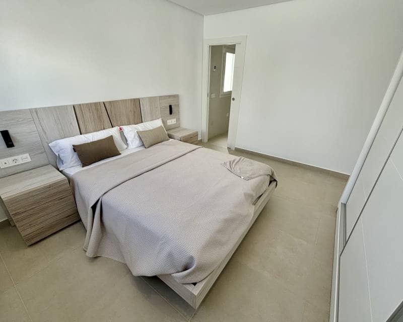 3 soveværelse Villa til salg i Benijofar - € 589.000 (Ref: 9989686)