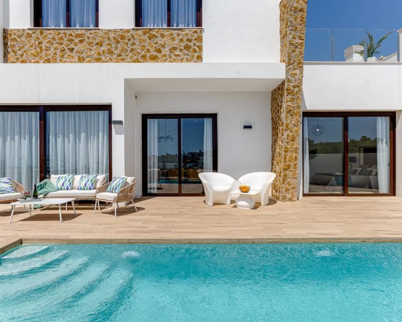 4 bedroom Villa for sale in Finestrat - € 920,000 (Ref: 9989689)